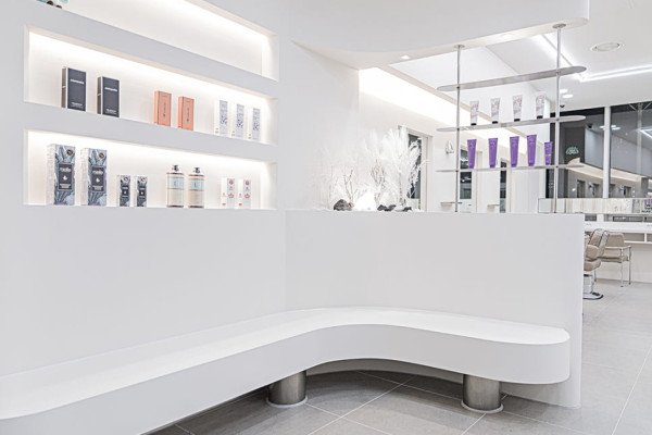 잠실_미용실_인테리어_20평대_화이트톤의_세련된_미용실