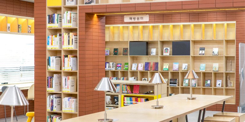 The Red Brick Library / G/O Architecture